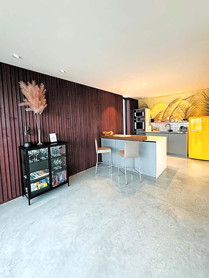 ORANGE LOUNGE Attersee