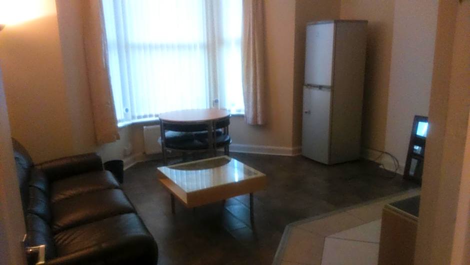 MARLEY MANSIONS APARTMENT - Clarendon