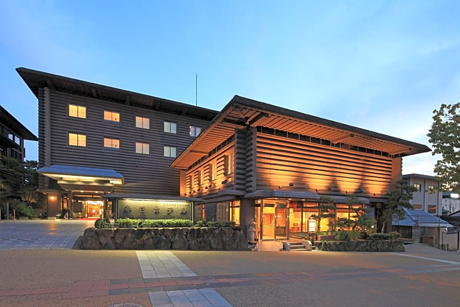 Kasuga Hotel