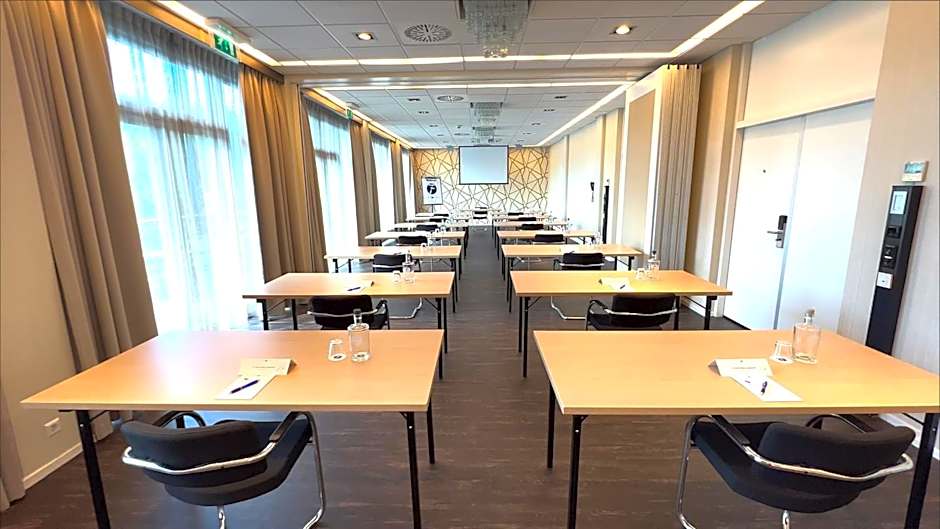 Fletcher Hotel-Restaurant Leidschendam  Den Haag