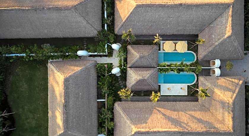 Boni Beach Lombok Hotel and Villas 