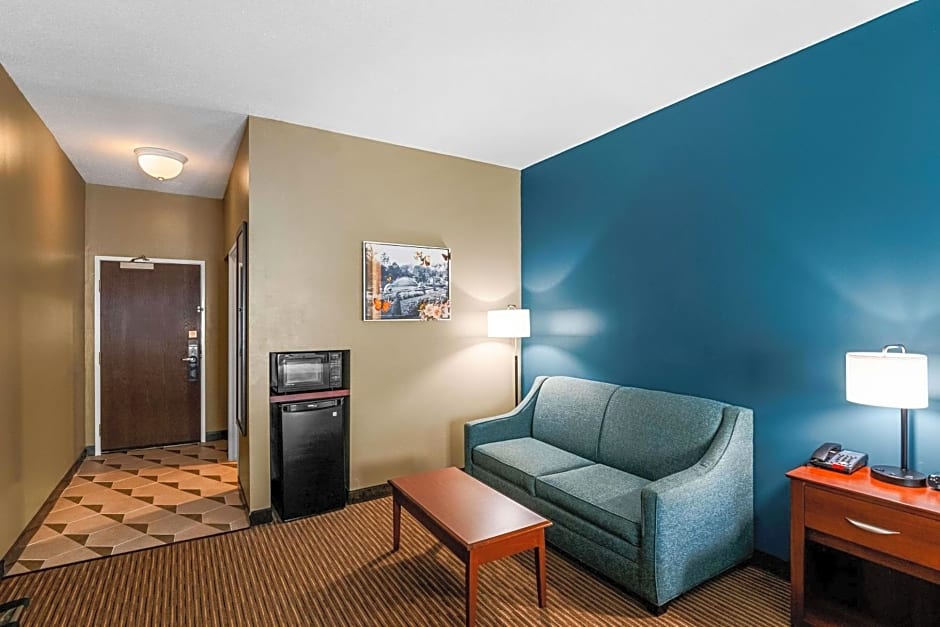 The Hotel Saratoga, Ascend Hotel Collection