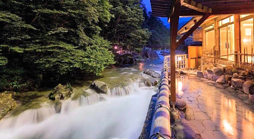 Shima Onsen Toshimaya