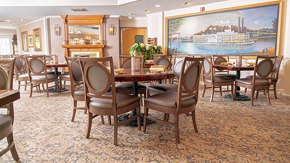 Fulton Steamboat Inn