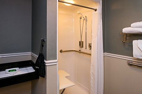 DoubleTree by Hilton Concord Downtown