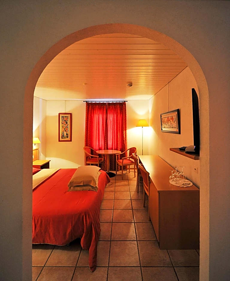 Hotel Ristorante Grotto Serta