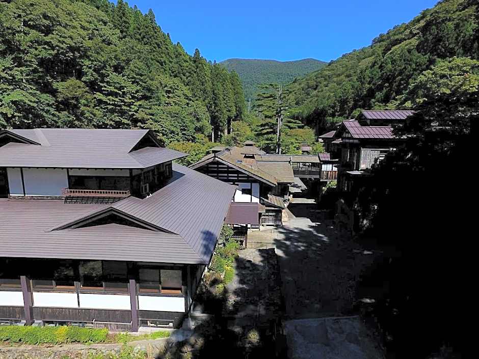 Houshi Onsen Chojukan
