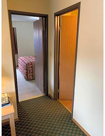 One Bedroom Suite