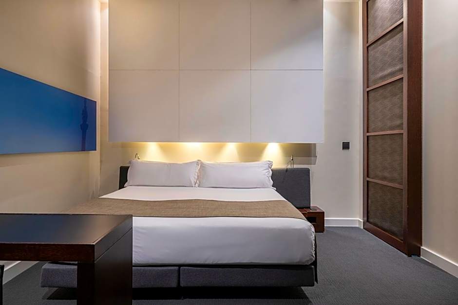 Sixtytwo Hotel