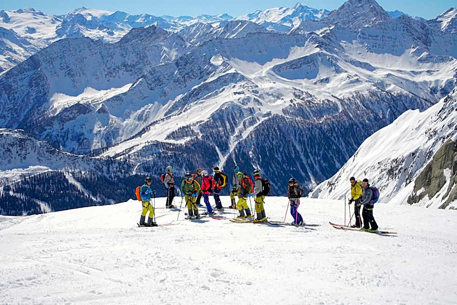 Le Massif Hotel & Lodge Courmayeur The Leading Hotels of the World