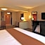 Holiday Inn Express Hotel & Suites Defiance By IHG
