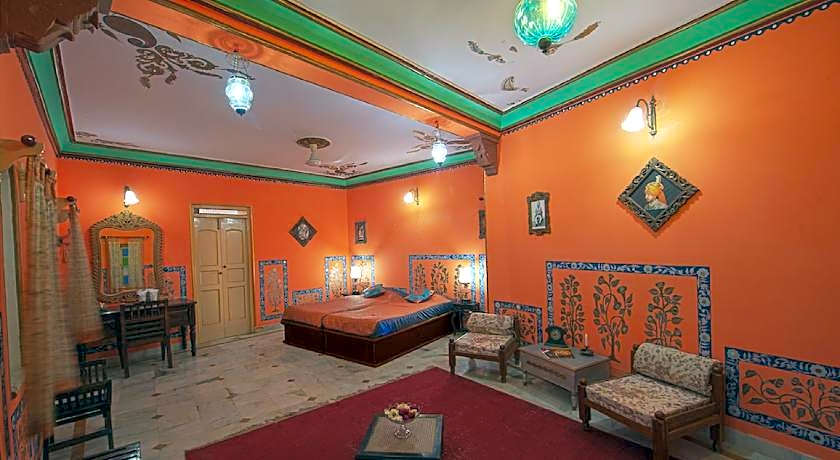 Ravla Bhenswara Hotel