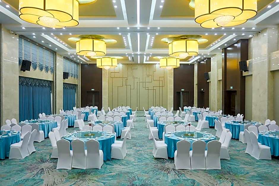 Hundred Hotel Qingdao