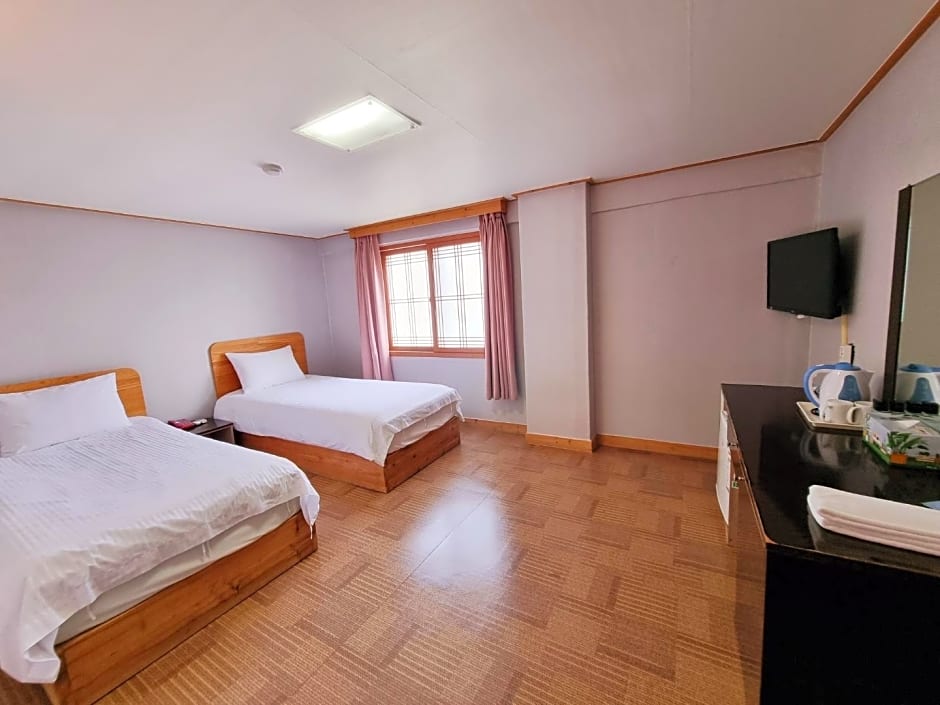 Hotel G