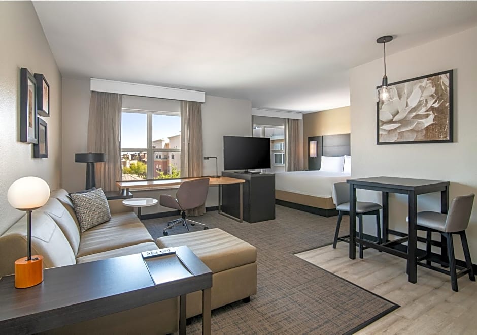 Residence Inn by Marriott Phoenix Glendale Sports & Entertainment District