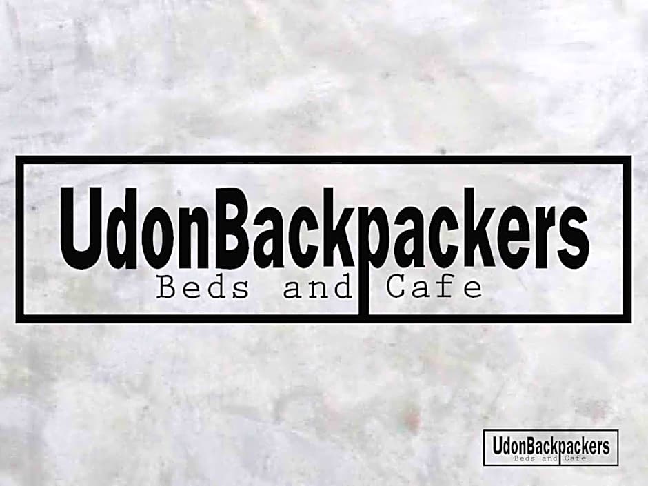 UdonBackpackers Beds and cafe