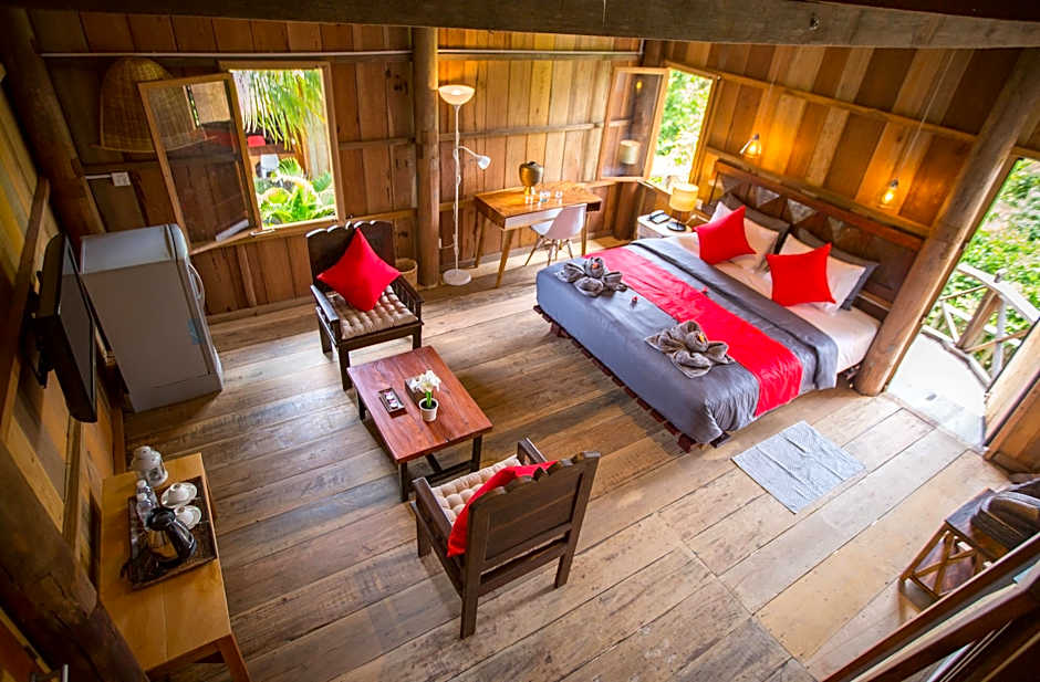 Kampot River Residence