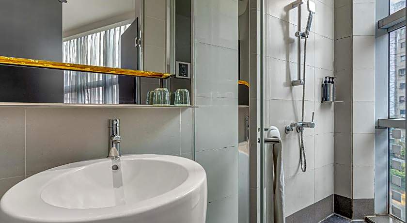CHECK inn Taipei Xinyi