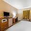 Quality Inn & Suites Chesterfield Village