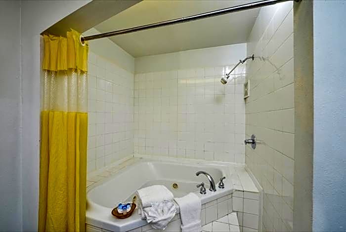 Americas Best Value Inn - Chico