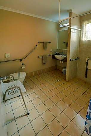 Queen Studio - Disability Access