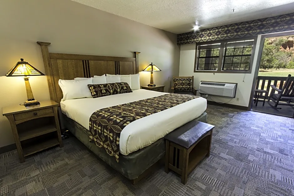 Zion Lodge