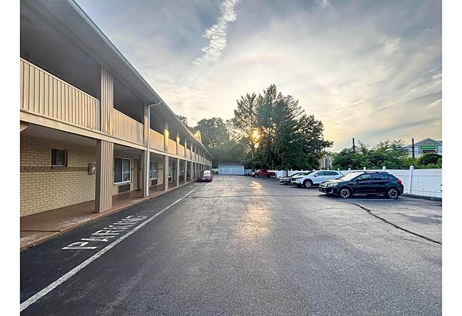 Motel 6 Old Saybrook, CT