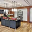 Hampton Inn By Hilton & Suites Saratoga Springs Downtown