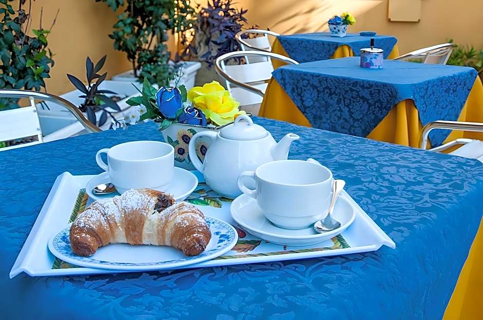 Megaron Hotel – Pozzallo, OR