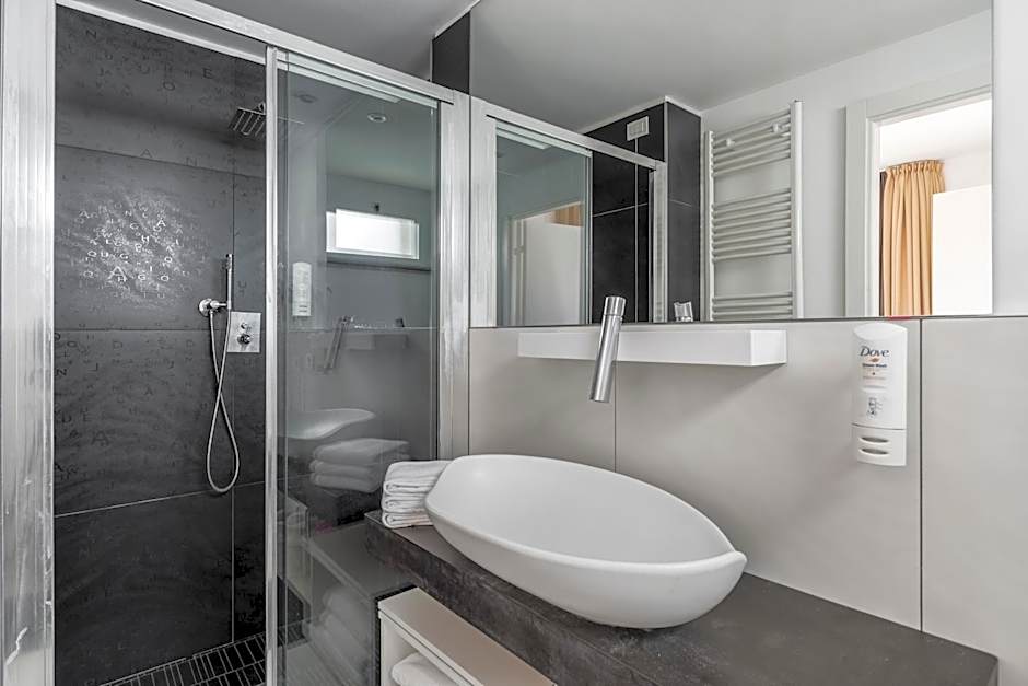 Hotel Fedora Riccione - FRONTE MARE