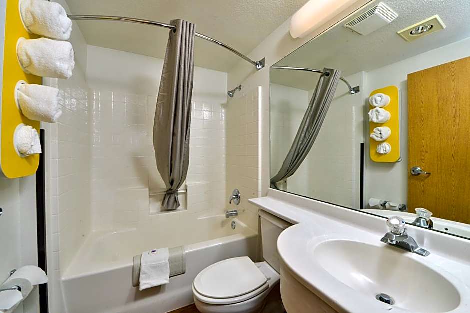 Motel 6-Meridian, ID - Boise W