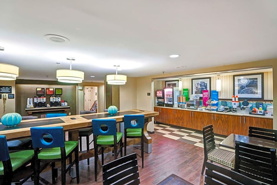 Hampton Inn By Hilton Milford