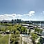 Luxary Condo Downtown Vancouver with free parking