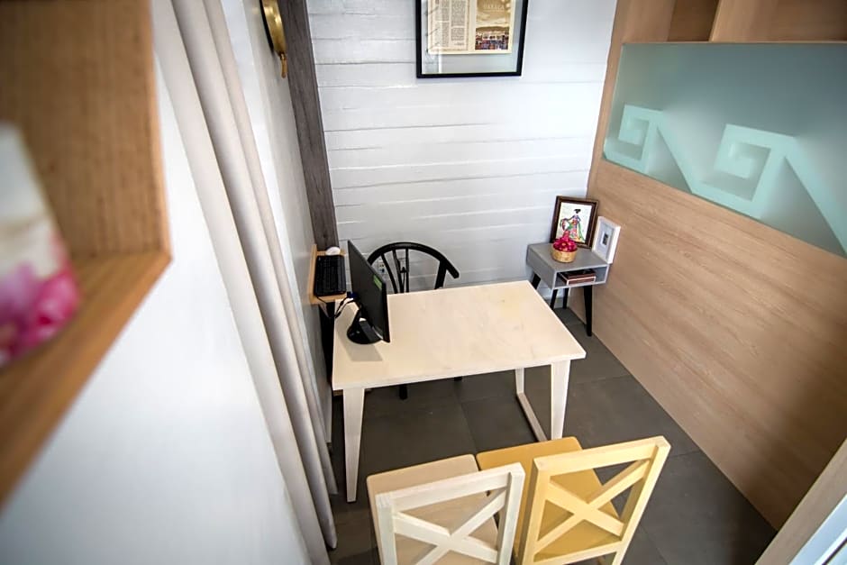 Maria Ines Hotel Suite