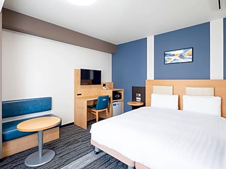 Queen Room - Non-Smoking