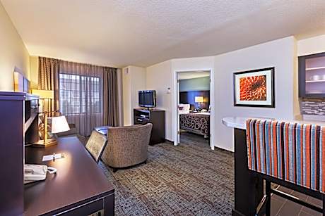 1 Bedroom Suite 2 Double