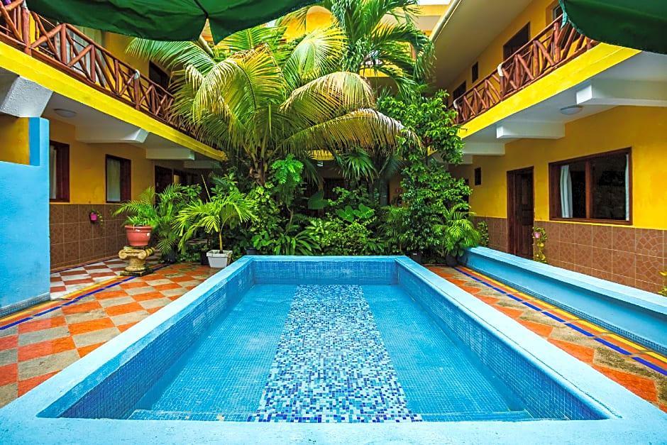 Hotel Playa Del Carmen by OYO – Playa del Carmen, TX