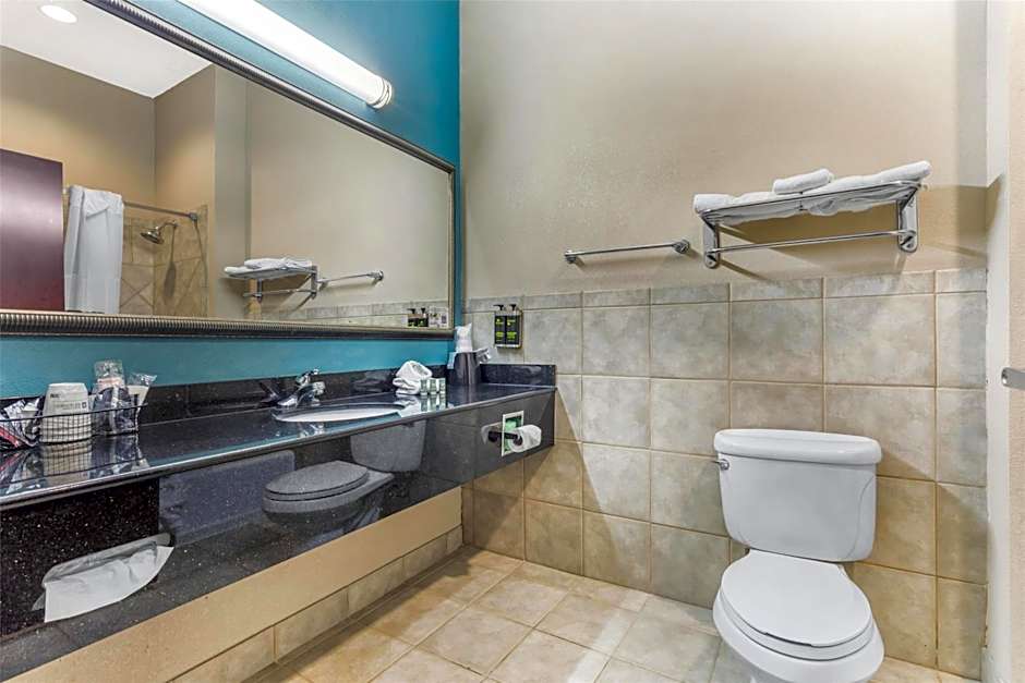 Best Western Mineola Inn