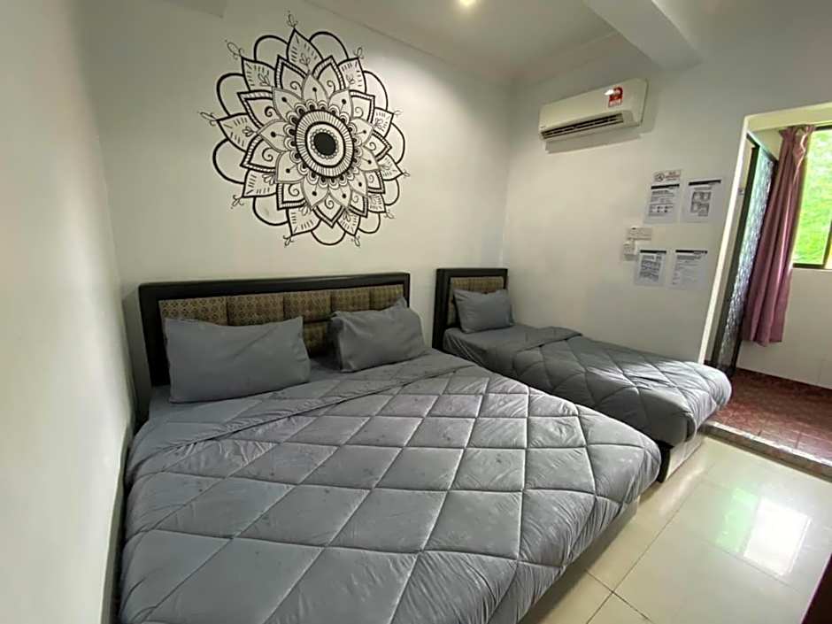 MJ inn