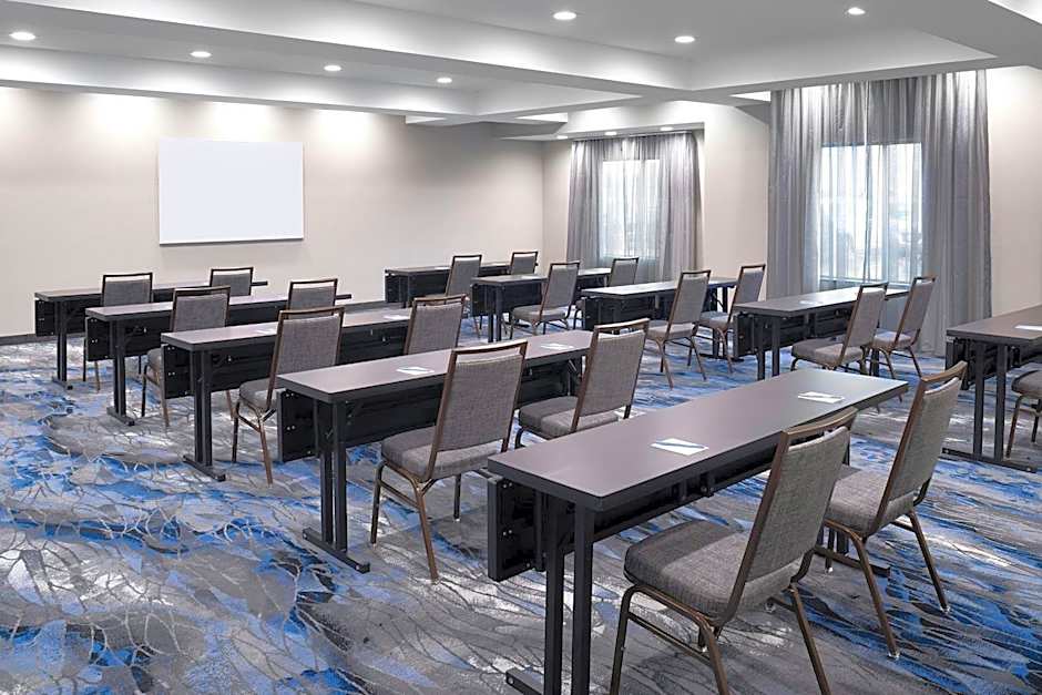 Fairfield Inn & Suites by Marriott Buffalo Airport