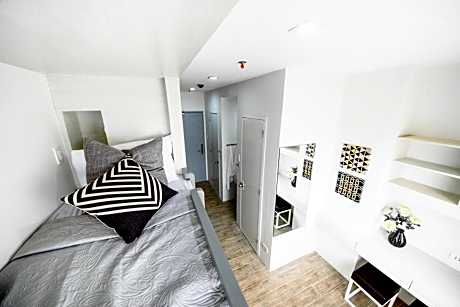 Classic Quadruple Room