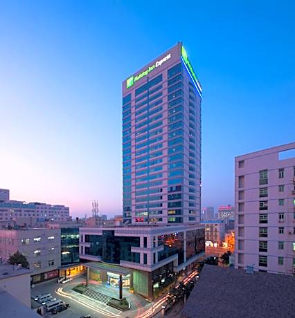 Holiday Inn Express Hefei Huaihe Road By IHG