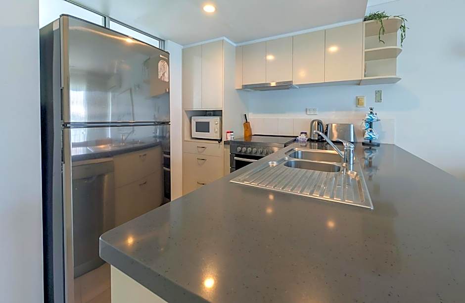 Noosa Parade Holiday Inn