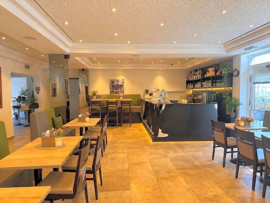 Arion Airport Hotel