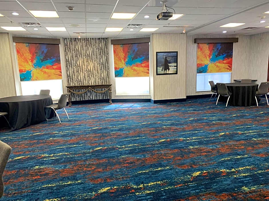 La Quinta Inn & Suites by Wyndham Oklahoma City North - Quail Springs