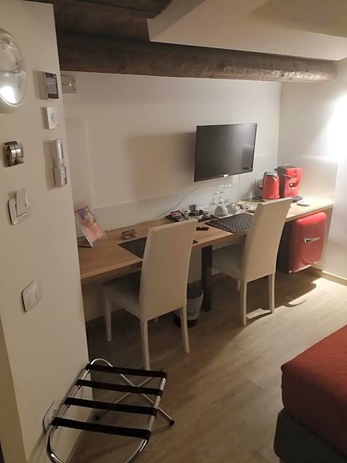 San Francesco Rooms and Apartment with Terrace in Palermo Locazione Turistica