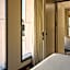 Duo Hotel Lisbon, Curio Collection by Hilton