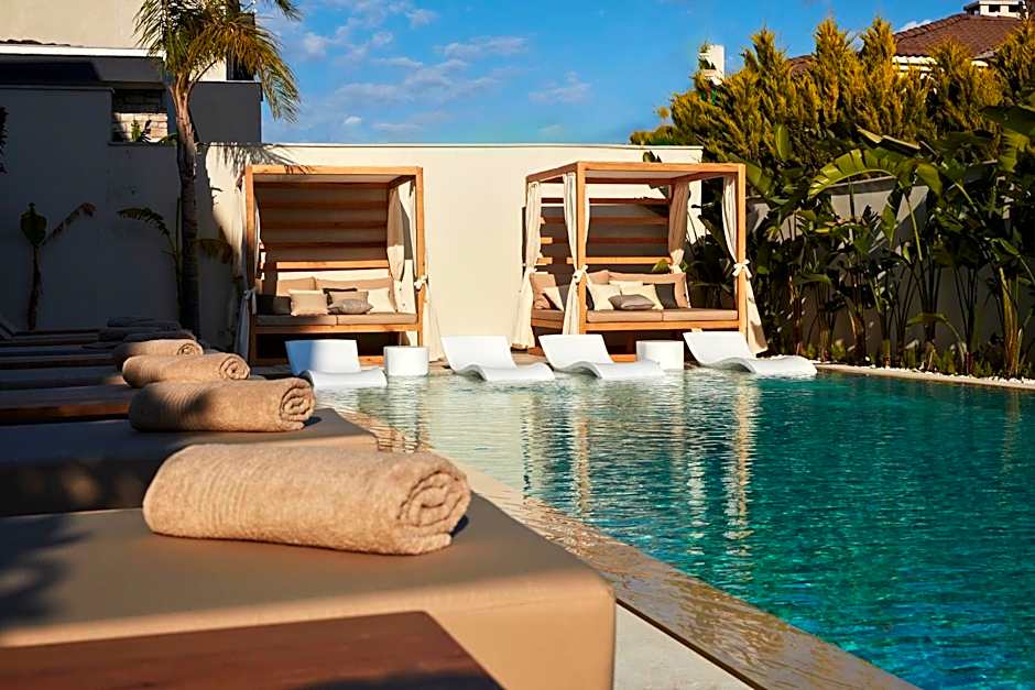 Venzi Ayayorgi-Adult Only 15