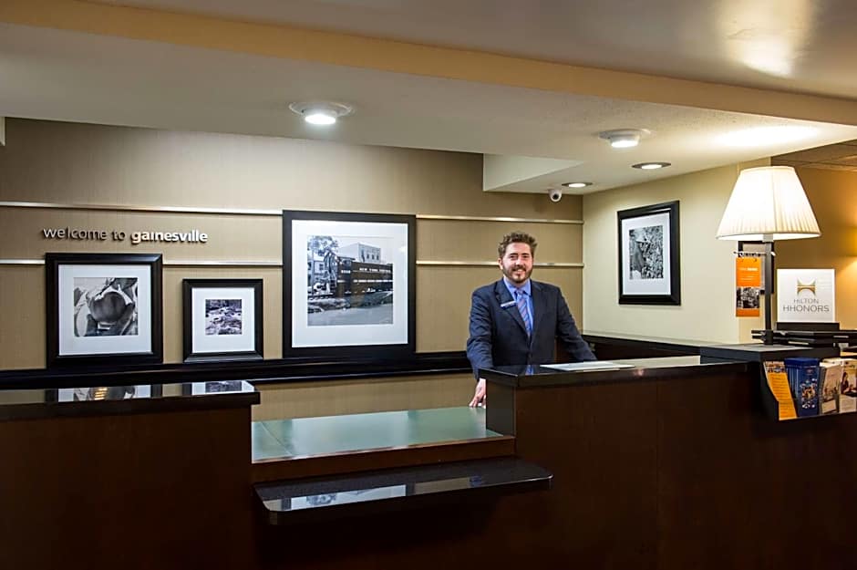 Hampton Inn By Hilton Gainesville