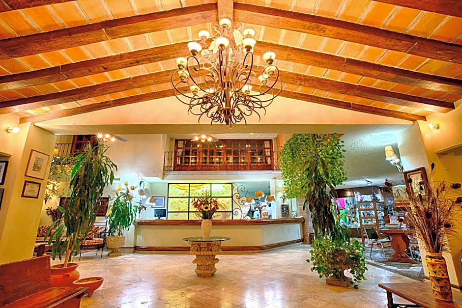 Hotel Garza Canela